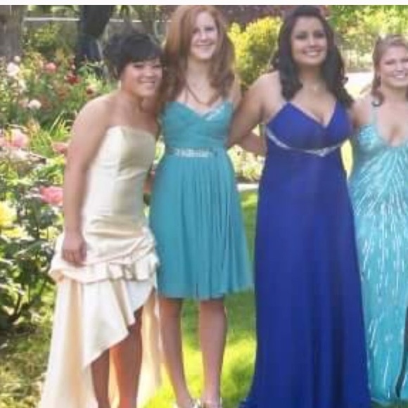 Silk BGBG Max Azria beaded dress - Picture 7 of 7